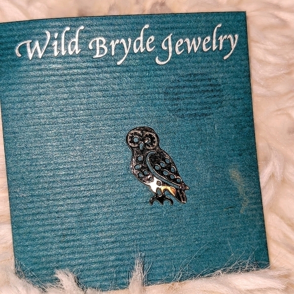 Silver Perched Wise Owl Pin by Wild Bryde Jewelry - Picture 3 of 3